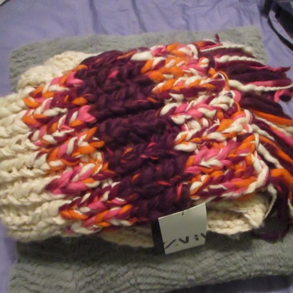 Oversized ZARA Scarf NWT - Picture 4 of 5